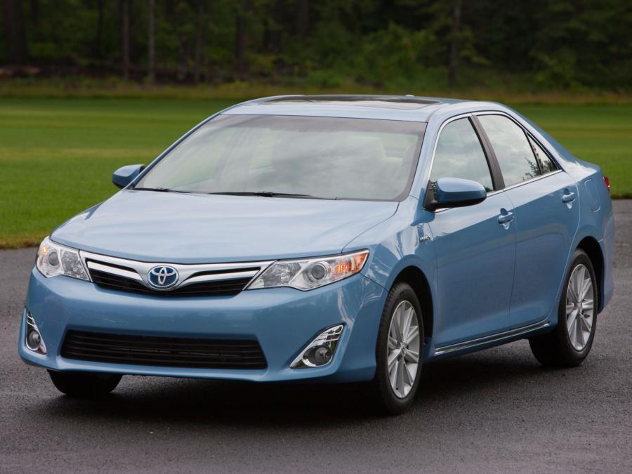  Toyota Camry Hybrid 2011 года  (US) (фото 7 из 24)
